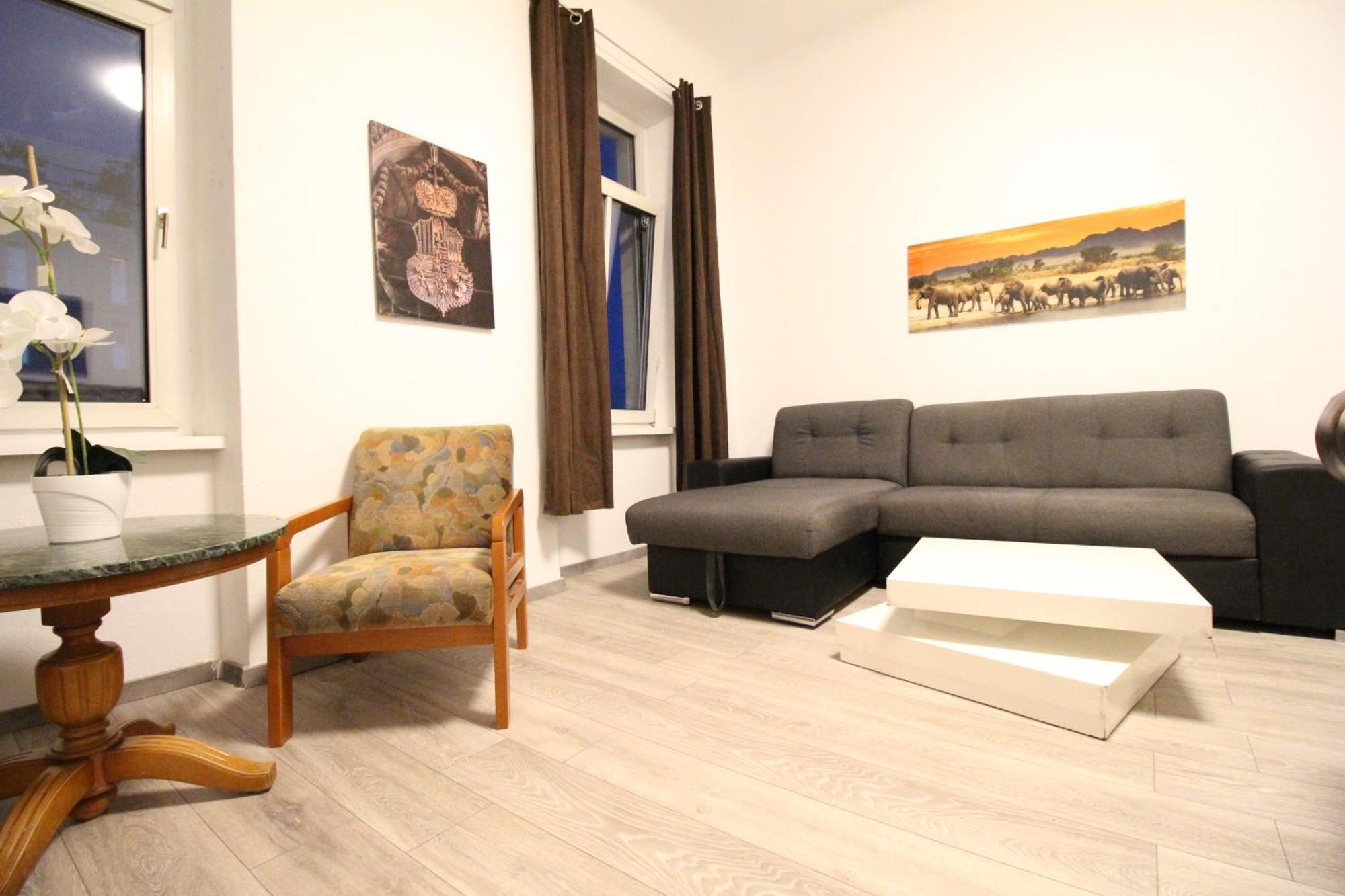 Studio In Floridsdorf Area Pr8